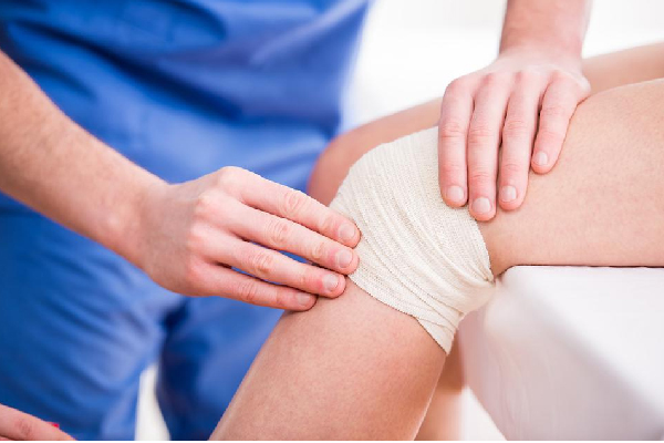 Best knee ligament surgeon in chhindwara
