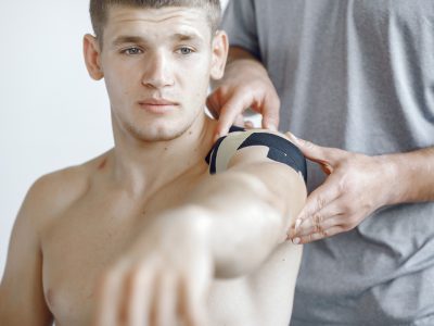 Rotator cuff surgeon in raisen